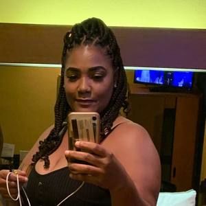 Meet your Posher, Karicka